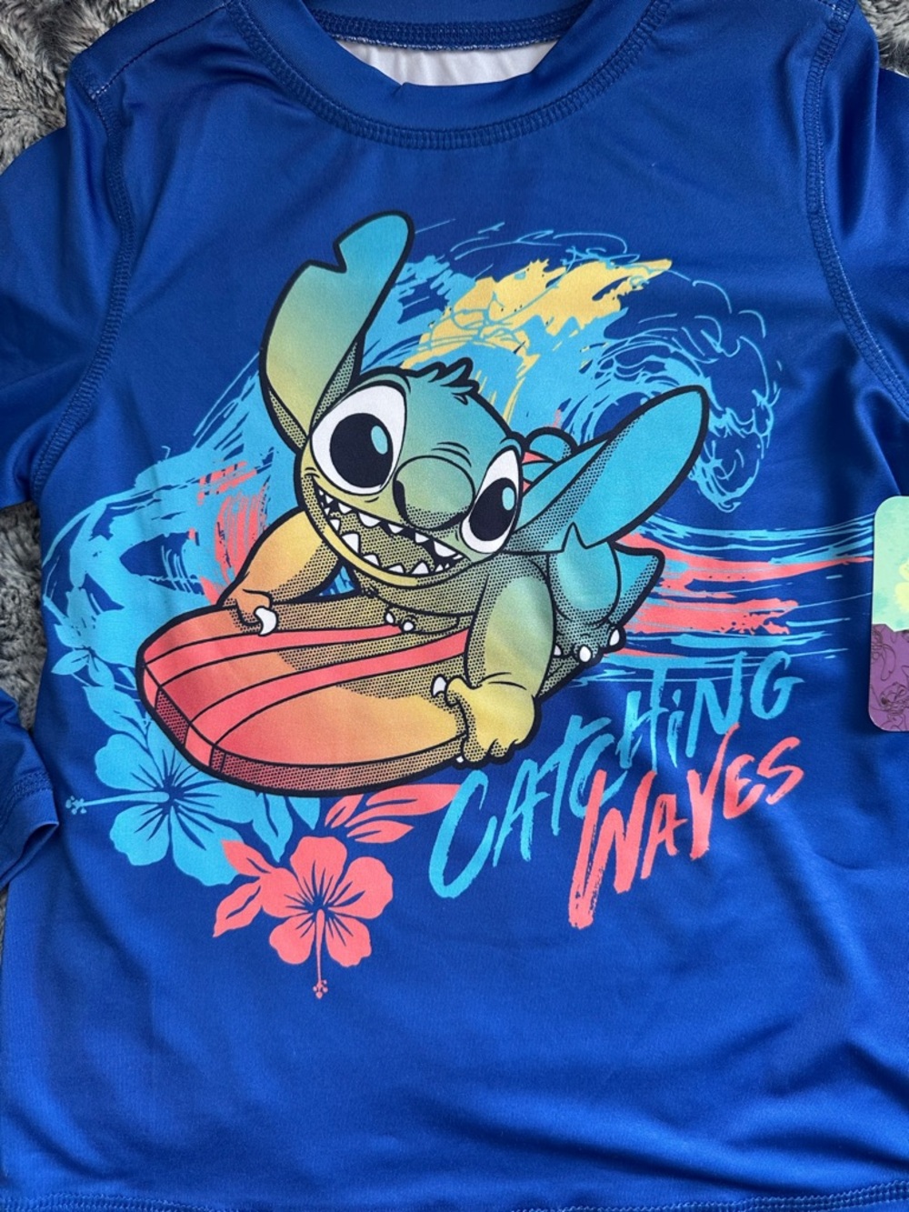 NWTS Boys Disney Lilo & Stitch Blue 'Catching Waves' Rash Guard Swim Top Sz 4/5 - Picture 2 of 6